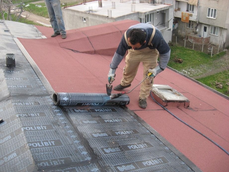 Urla EPDM Kauçuk Çatı – düz çatıda arduvazlı bitümlü membran serimi